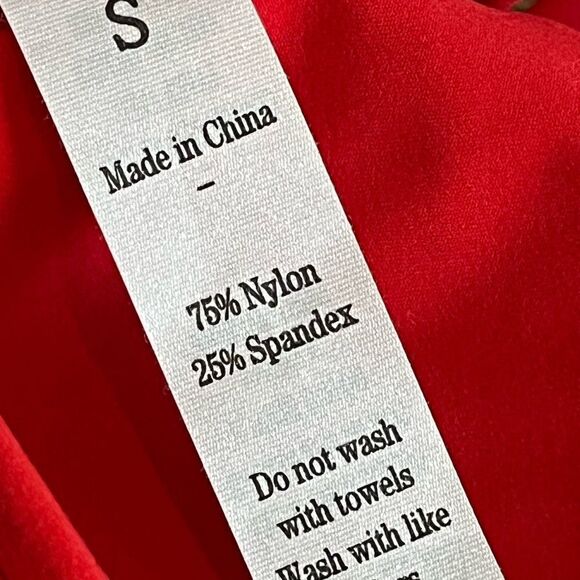 Women’s Red Strappy Back Bikini Swim Top, Size S, NWOT - Picture 3 of 3